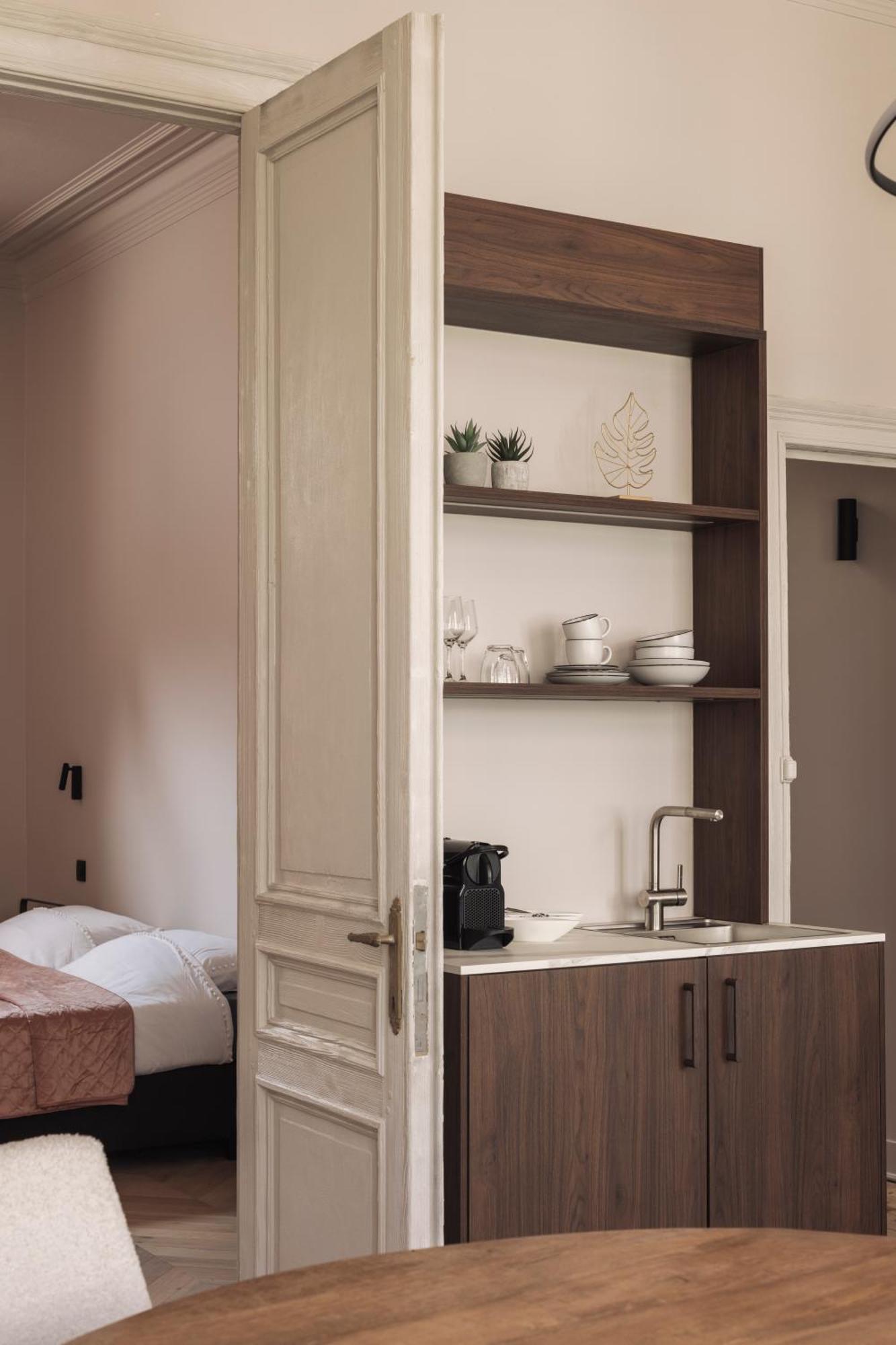 Zurenborg Suites แอนต์เวิร์ป ภายนอก รูปภาพ