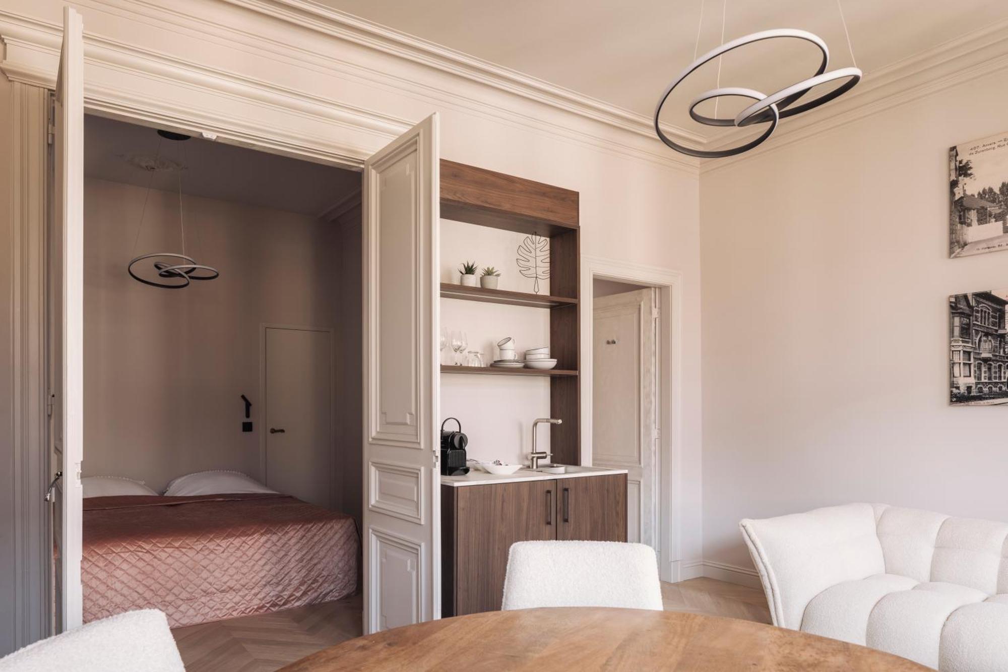 Zurenborg Suites แอนต์เวิร์ป ภายนอก รูปภาพ